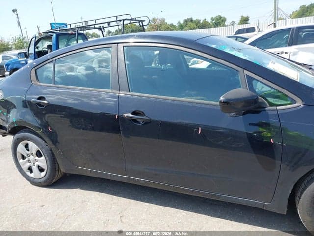 2017 KIA FORTE LX 14