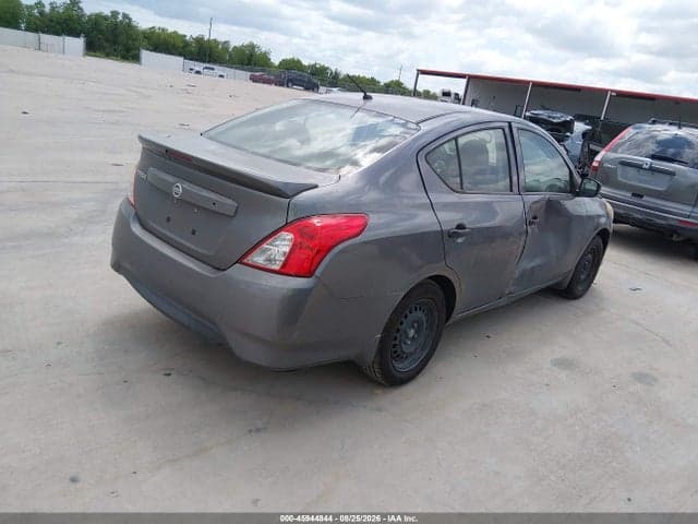 2017 NISSAN VERSA 1.6 S+ 4