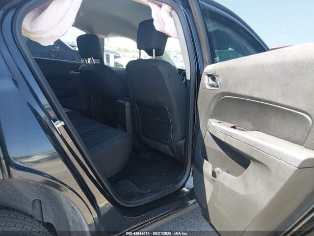 2017 CHEVROLET EQUINOX LT 8