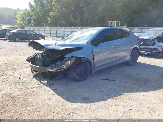 2017 HYUNDAI ELANTRA SE 2