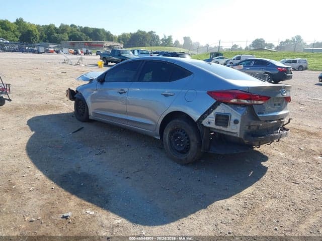 2017 HYUNDAI ELANTRA SE 3