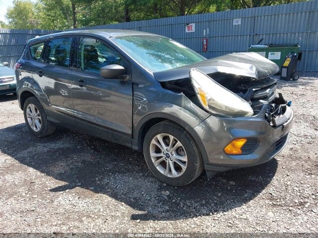 2017 FORD ESCAPE S 1