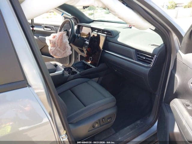 2027 GMC TERRAIN 5