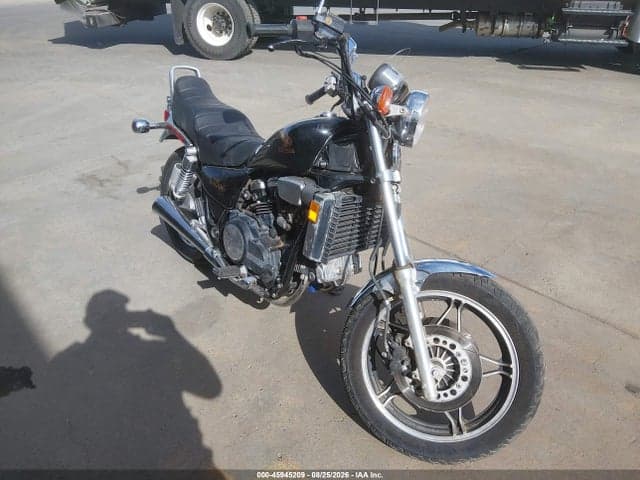 1983 HONDA VF750 C