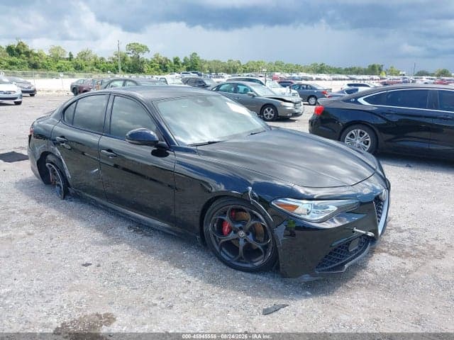 2017 ALFA ROMEO GIULIA TI RWD