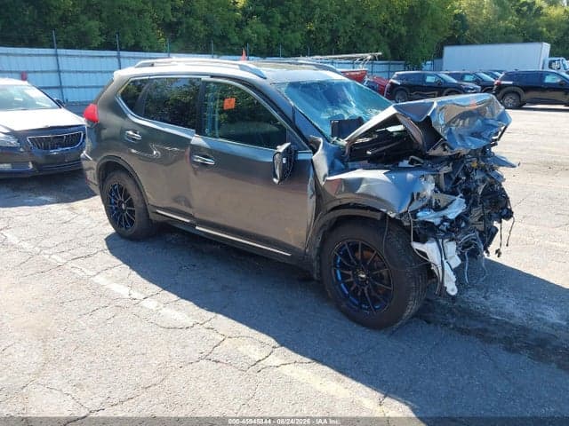 2017 NISSAN ROGUE SL 1