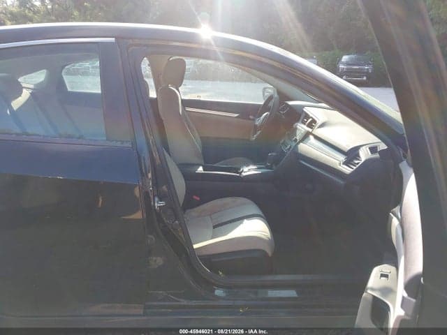 2018 HONDA CIVIC LX 5