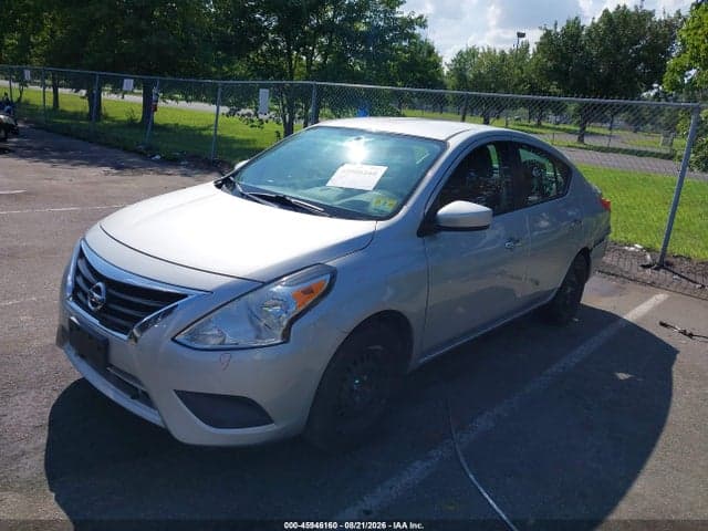 2019 NISSAN VERSA 1.6 SV 2