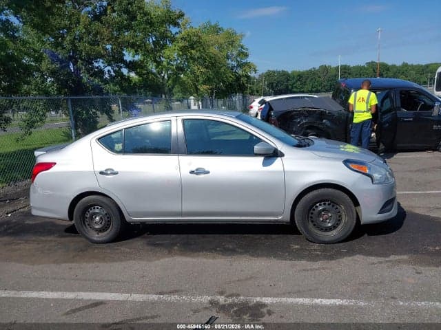 2019 NISSAN VERSA 1.6 SV 13