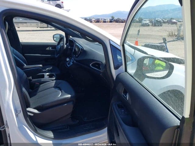 2025 CHRYSLER PACIFICA SELECT 5