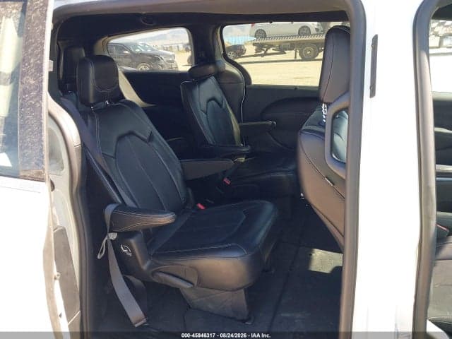 2025 CHRYSLER PACIFICA SELECT 8