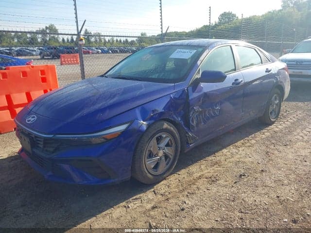 2024 HYUNDAI ELANTRA SE 2