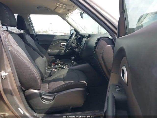 2017 KIA SOUL + 6