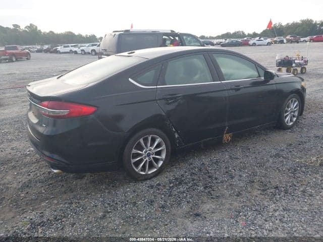 2017 FORD FUSION SE 4