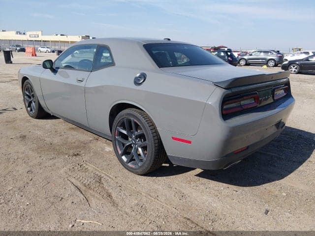 2019 DODGE CHALLENGER SXT 3
