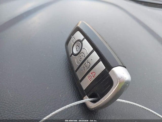 2017 FORD FUSION SE 11