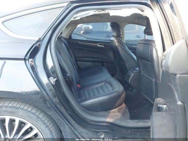 2017 FORD FUSION SE 8