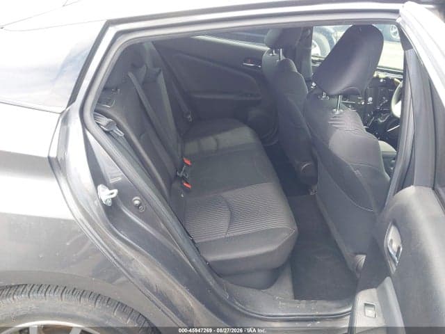 2018 TOYOTA PRIUS ONE 8