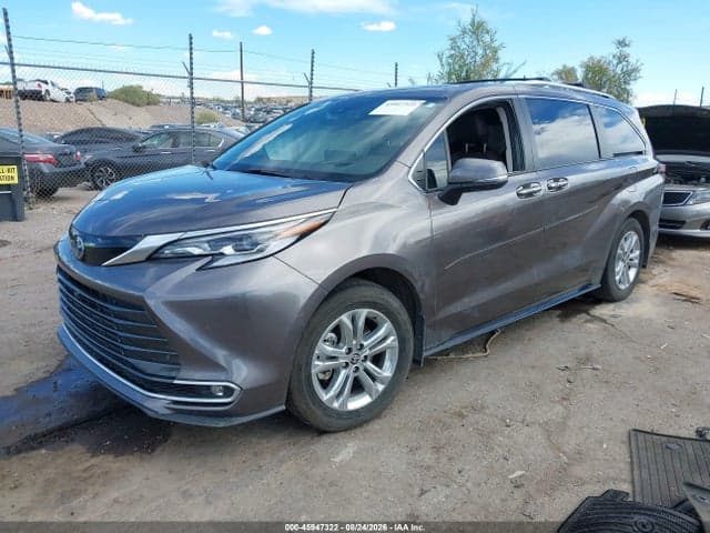 2023 TOYOTA SIENNA PLATINUM 2