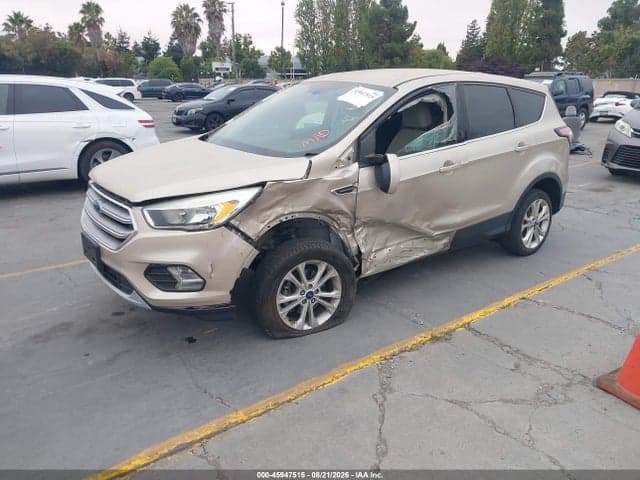 2017 FORD ESCAPE SE 2