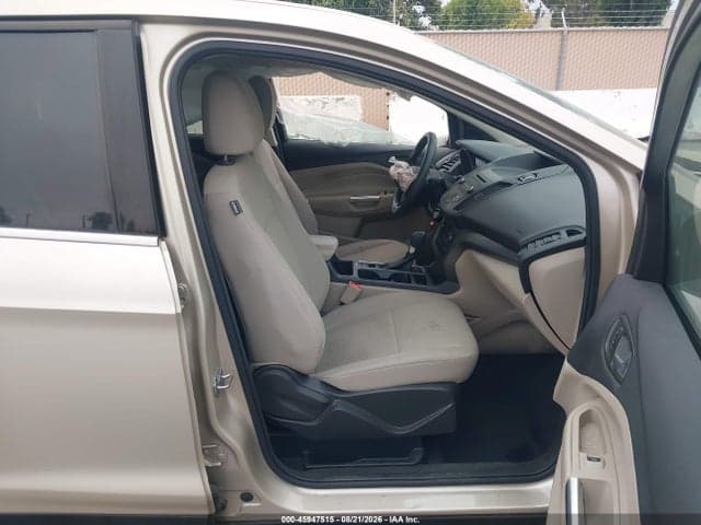 2017 FORD ESCAPE SE 5
