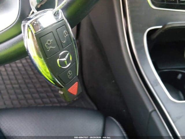 2017 MERCEDES-BENZ C 300 11