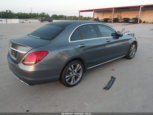 2017 MERCEDES-BENZ C 300 4