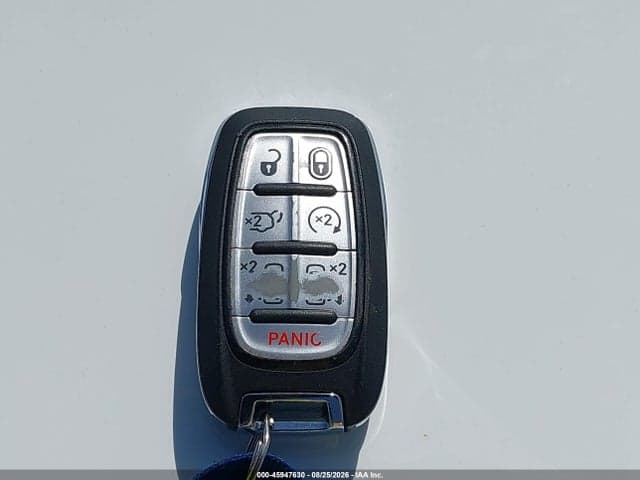 2025 CHRYSLER PACIFICA SELECT 11