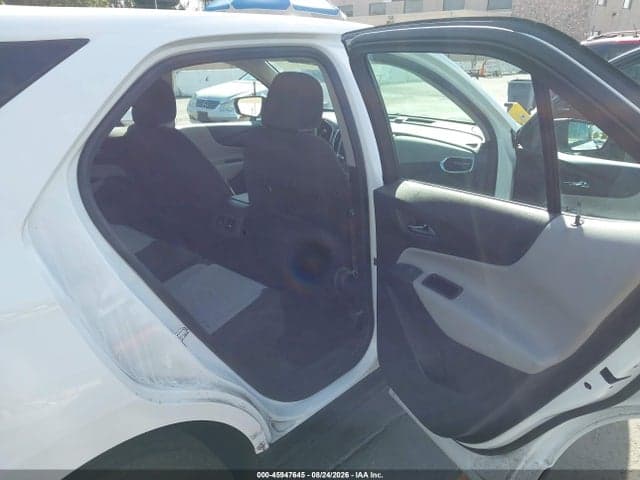 2019 CHEVROLET EQUINOX LS 8