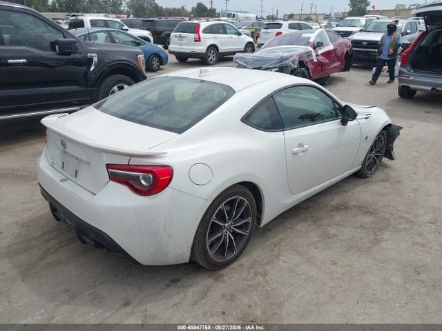 2017 TOYOTA 86 4