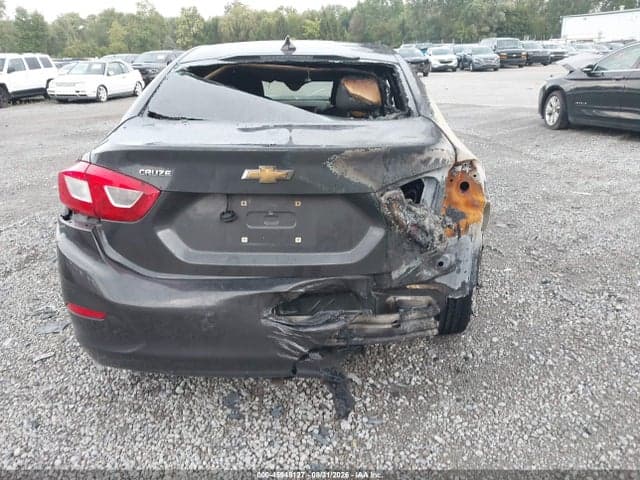 2017 CHEVROLET CRUZE LT AUTO 17
