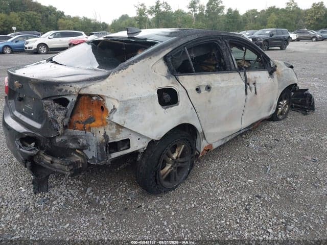 2017 CHEVROLET CRUZE LT AUTO 4