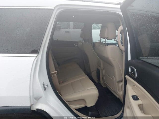 2019 JEEP GRAND CHEROKEE LAREDO E 4X4 8