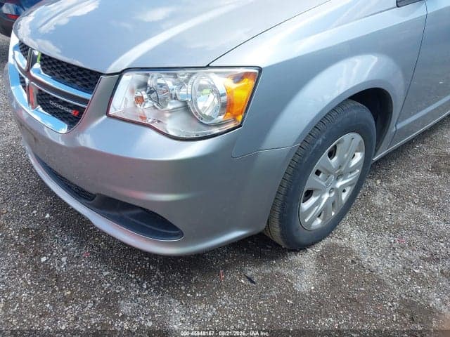 2018 DODGE GRAND CARAVAN SE 6