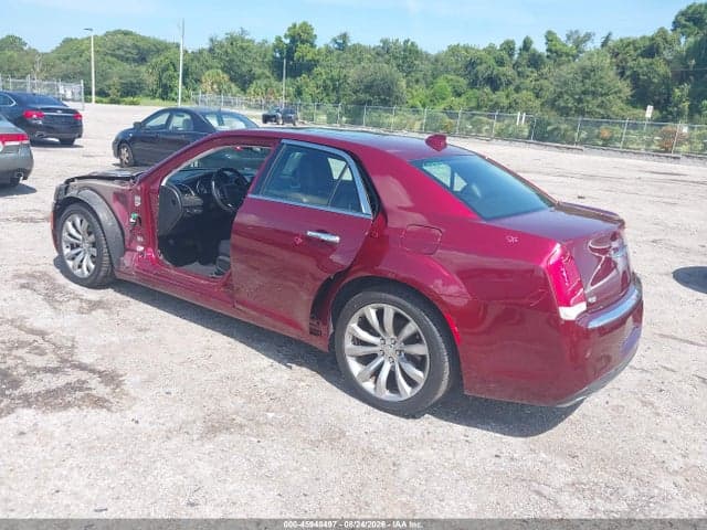 2019 CHRYSLER 300 LIMITED 3