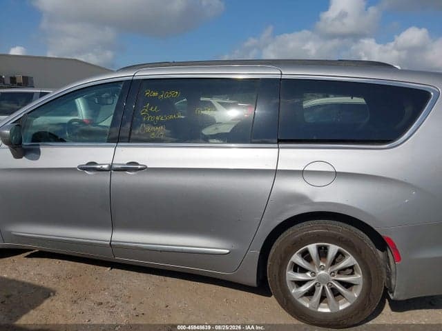 2017 CHRYSLER PACIFICA TOURING-L 15