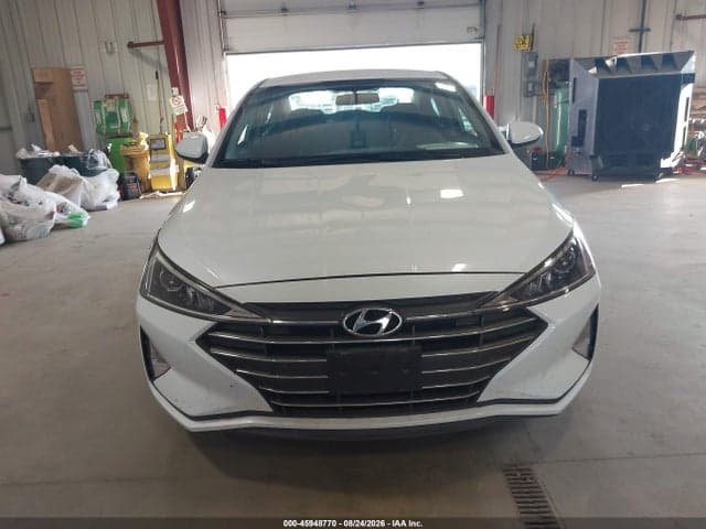 2019 HYUNDAI ELANTRA SE 14