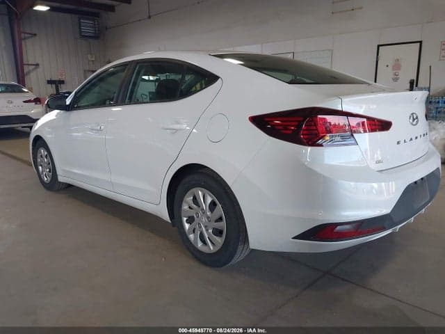 2019 HYUNDAI ELANTRA SE 3