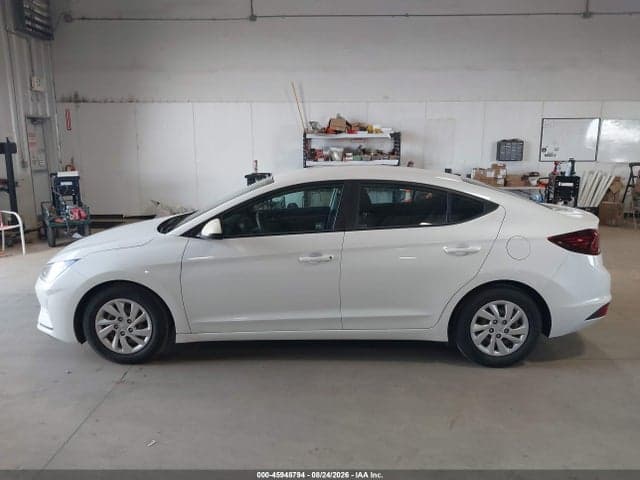 2019 HYUNDAI ELANTRA SE 19