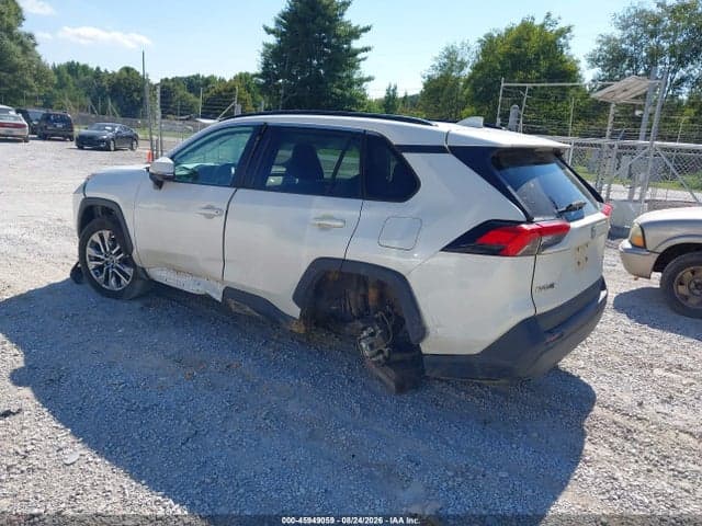 2021 TOYOTA RAV4 XLE PREMIUM 3