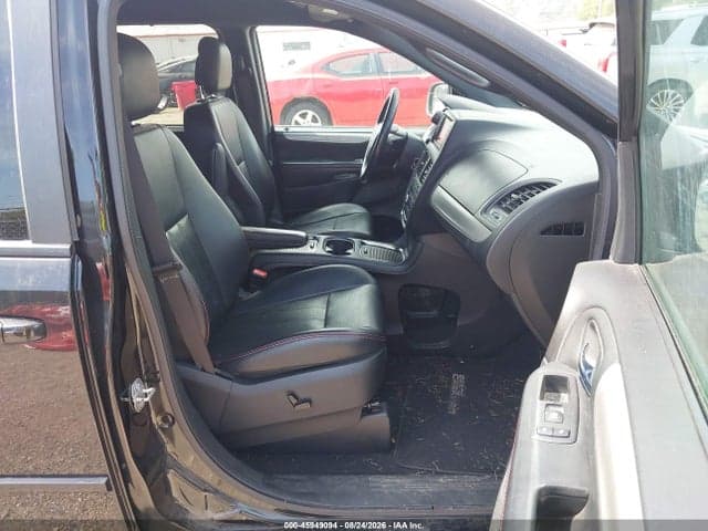2017 DODGE GRAND CARAVAN GT 5