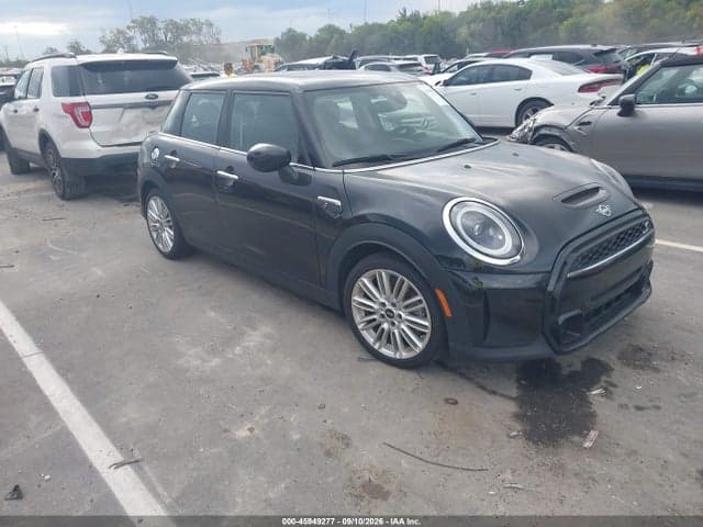 2024 MINI HARDTOP COOPER S 1