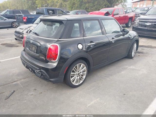 2024 MINI HARDTOP COOPER S 4