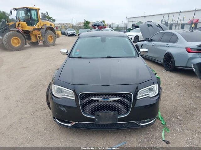 2017 CHRYSLER 300C 12