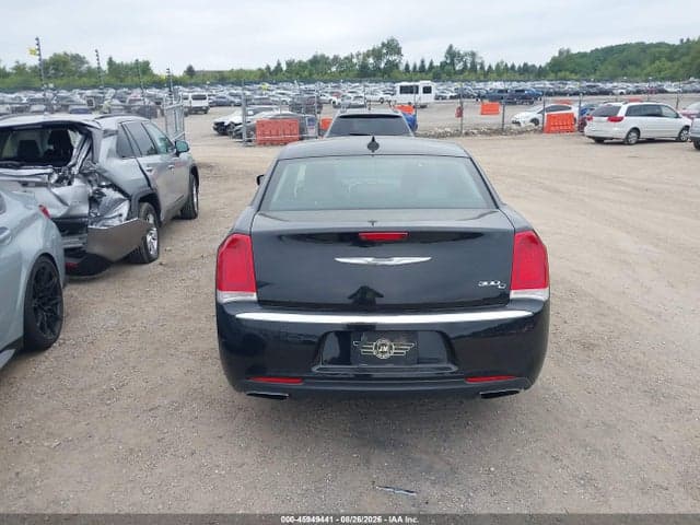 2017 CHRYSLER 300C 16