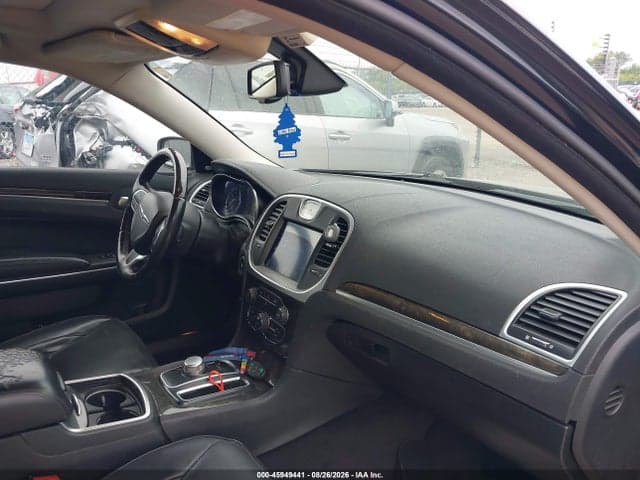 2017 CHRYSLER 300C 5