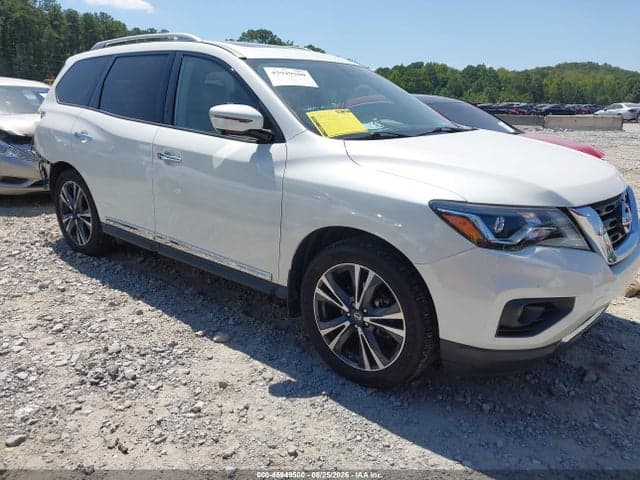 2017 NISSAN PATHFINDER PLATINUM 1