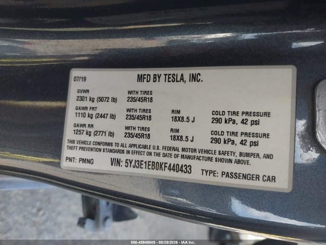 2019 TESLA MODEL 3 LONG RANGE/PERFORMANCE 9