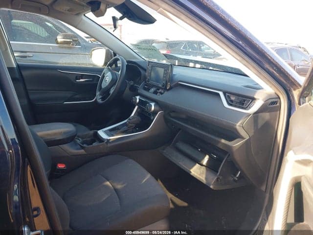 2021 TOYOTA RAV4 XLE 5