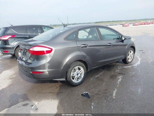 2018 FORD FIESTA SE 4